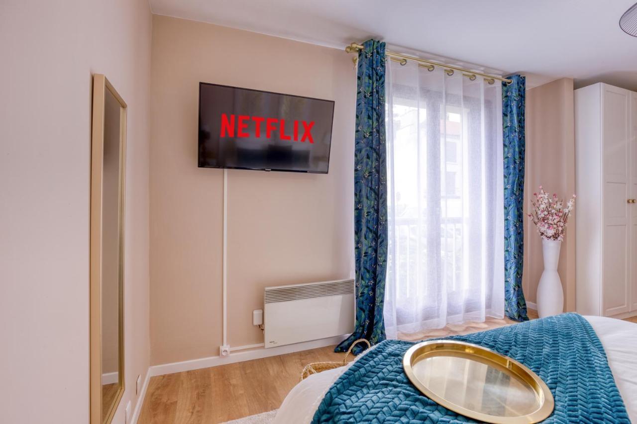 Studio Hotel - Lit King Size - Parking - Wifi - Proche Cdg リヴリー・ガルガン エクステリア 写真